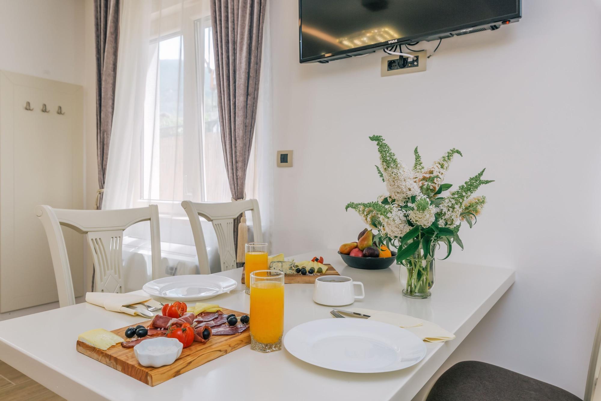 Splendido Mb Apartments Tivat Exterior foto